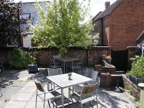 The Partridge Inn Wine Bar & Restaurant Wallingford Luaran gambar